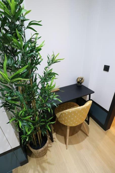 Appartement Cocon Neuf - Coeur Du 11E à Paris Extérieur photo